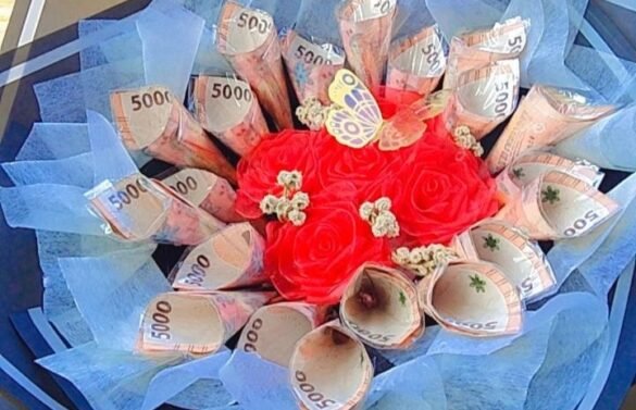 Jasa Bouquet Money Flower Satin
